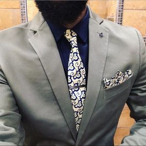 Men’s Necktie & Pocket Square Set